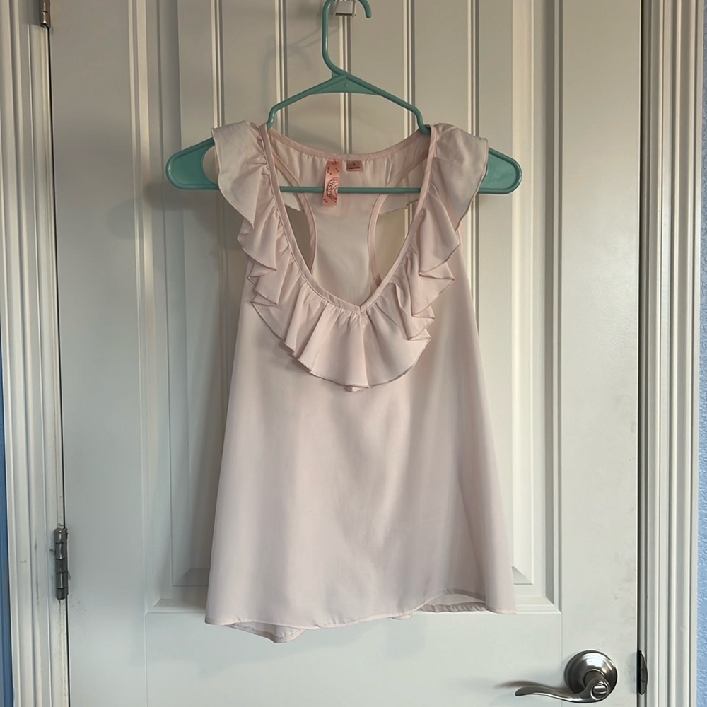 Camisole light, pink sleeveless racer back size large. From Prevett
